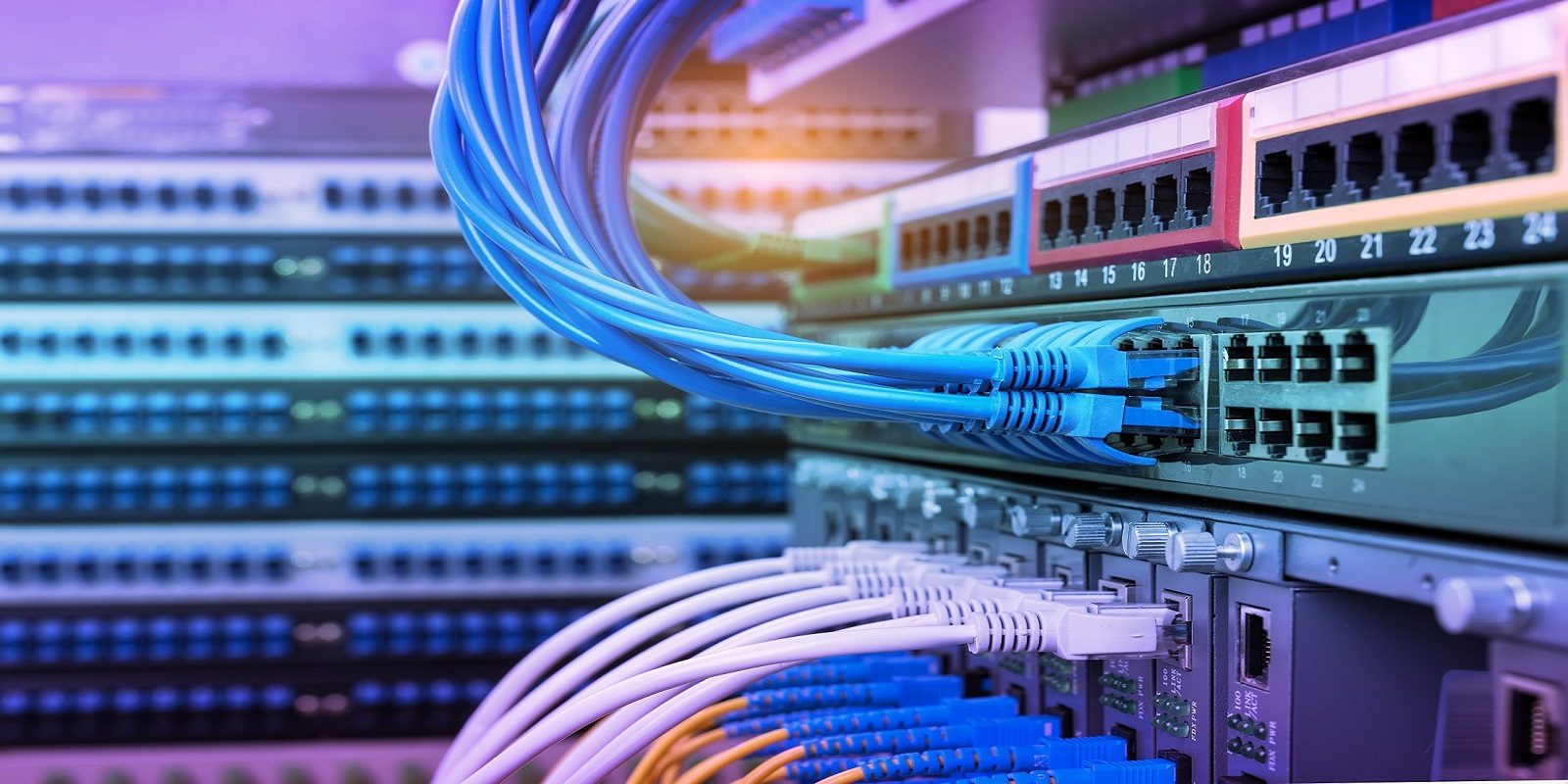 Structured network cabling and patch panel